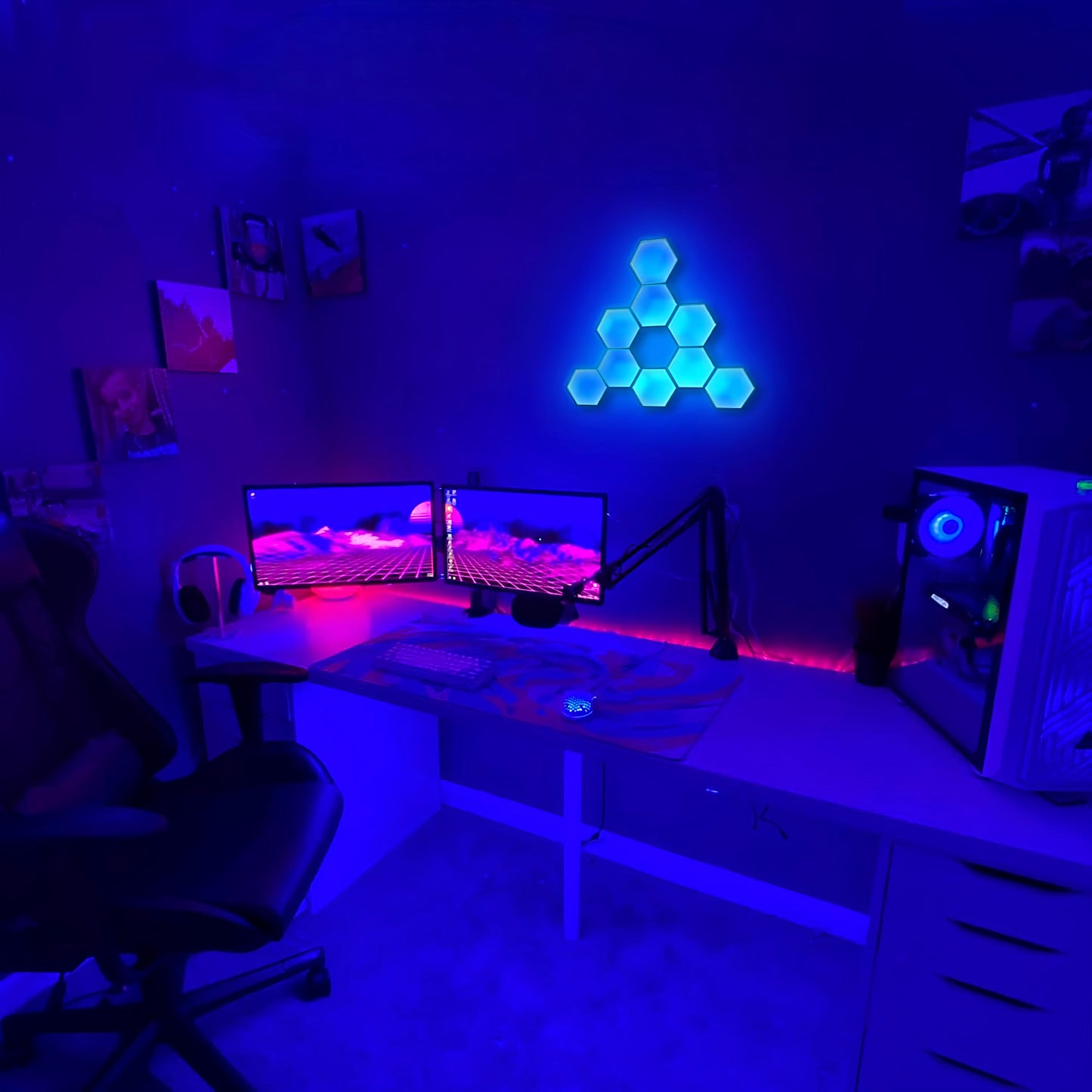 مصابيح جدارية LED تفاعلية بتصميم خلية نحل تعمل باللمس – ديكور عصري مرن